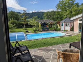 Schöne Wohnung mit Terrasse, Garten und Pool Thalgau